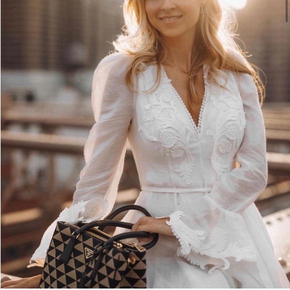 Zimmermann Dresses & Skirts - Zimmermann WONDERLAND APPLIQUE MINI DRESS NEW WITH TAGS size 12 ivory luxury